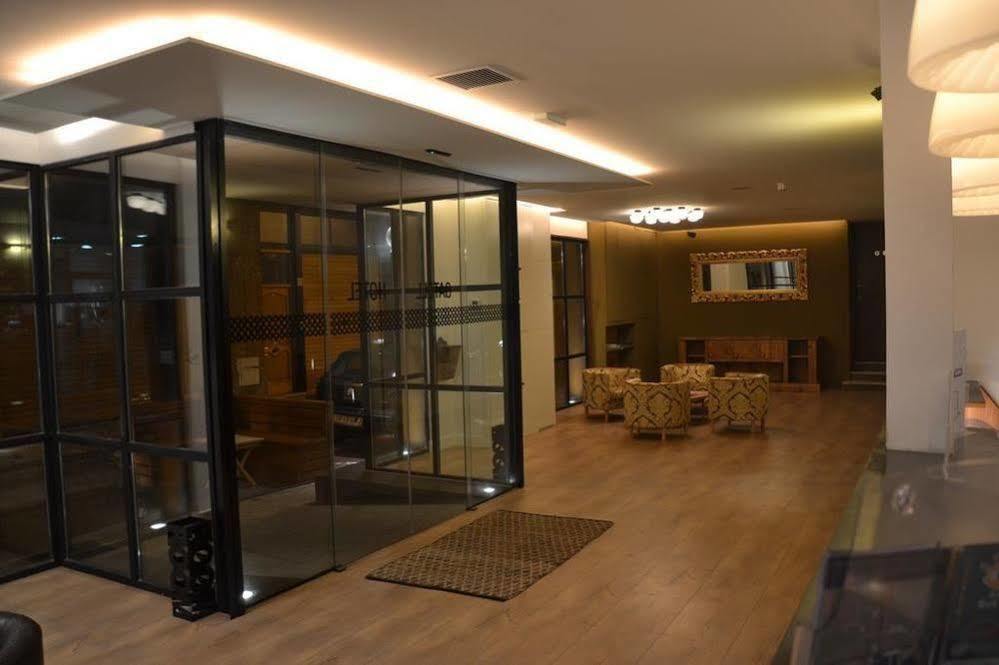 Gatell Hotel Vilanova i la Geltrú Exterior foto